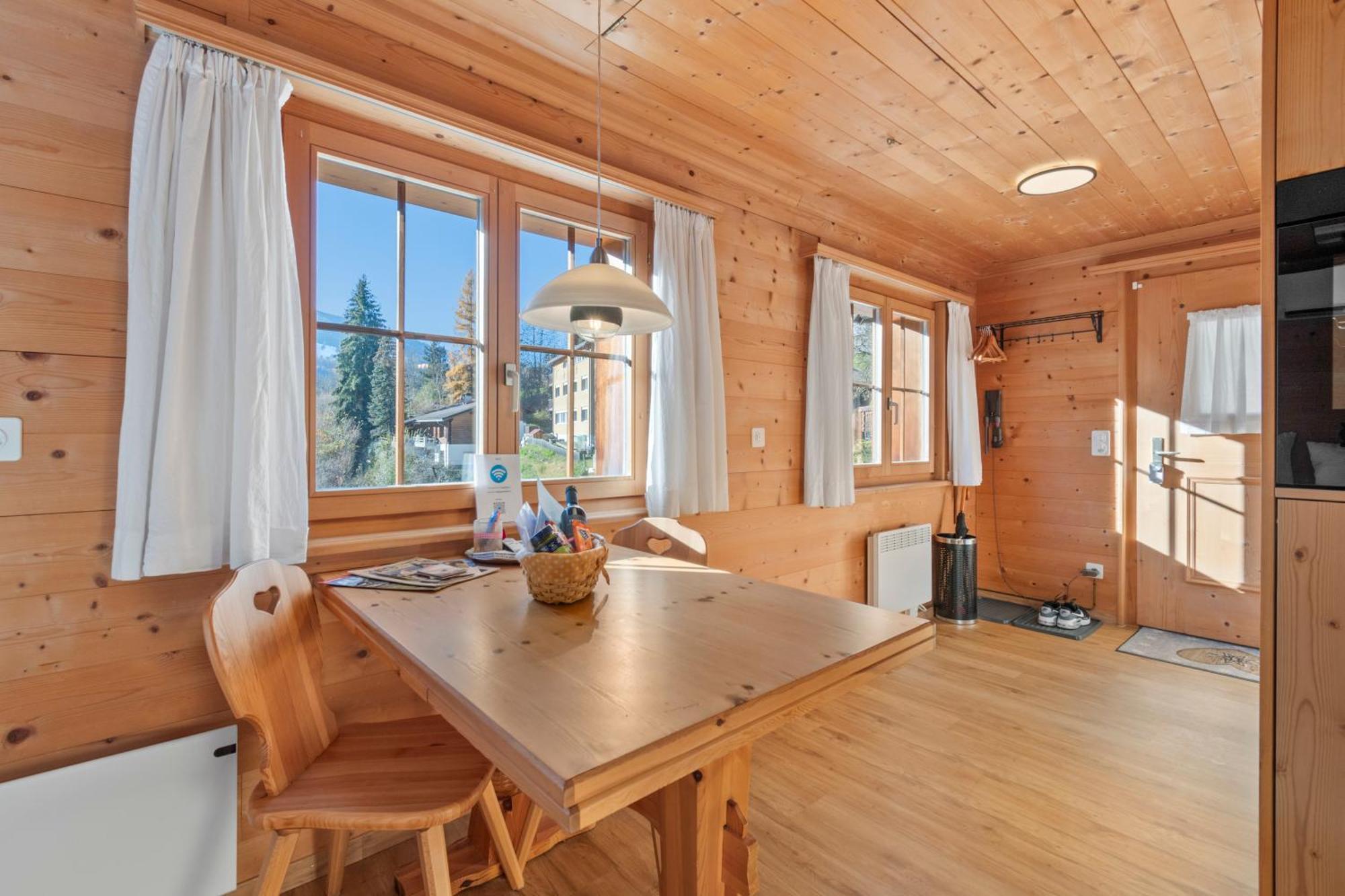Gemuetliches Chalet Mit Privater Sauna Und Schoener Aussicht Küblis المظهر الخارجي الصورة
