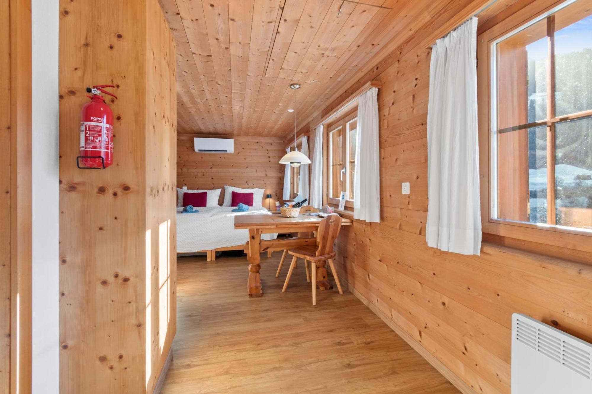 Gemuetliches Chalet Mit Privater Sauna Und Schoener Aussicht Küblis المظهر الخارجي الصورة